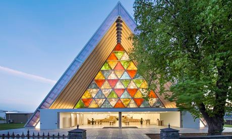 Arquiteto Japonês Shigeru Ban ganha prêmio Pritzker 2014