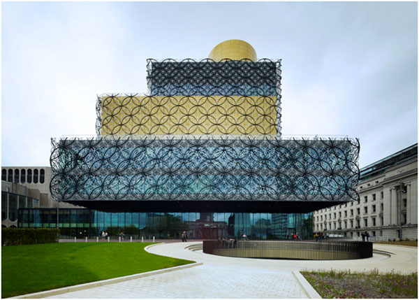 Biblioteca de Birmingham integrada com o Teatro Repertory, Reino Unido 