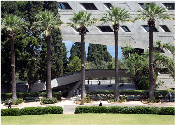 Projeto Arquitetônico de Zaha Hadid em Universidade do Líbano