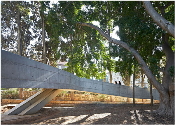 Projeto Arquitetônico de Zaha Hadid em Universidade do Líbano