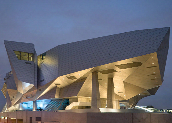 Arquitetura do novo museu de história natural de Lyon 