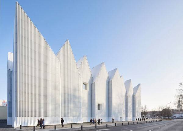 Szczecin Philharmonic Hall vence o Mies van der Rohe