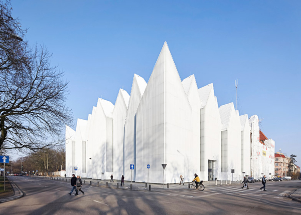 Szczecin Philharmonic Hall vence o Mies van der Rohe