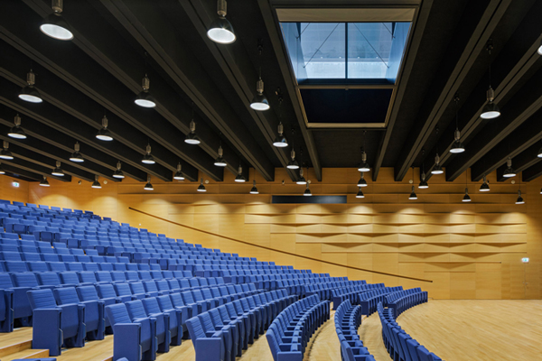 Auditorio universidade Luxemburgo